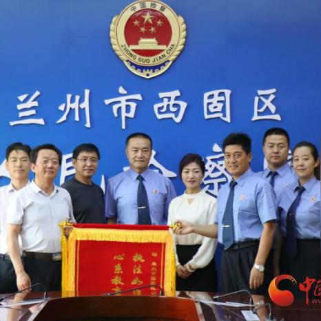 宝宝发烧38℃烧了一夜严重吗？家长必知的护理与判断指南